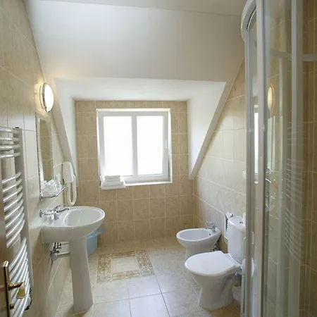 Pawlovnia 3* Praga