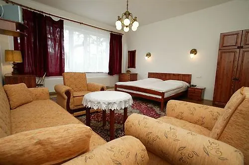 Pawlovnia Hotel 3*