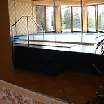 Otel Pawlovnia 3*