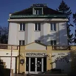 Pawlovnia Otel 3*